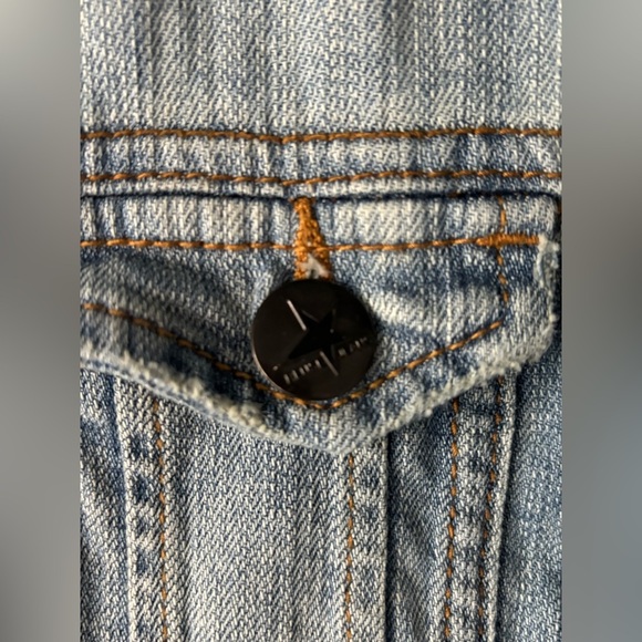 Reuse | denim | vest | embroidered | American Flag | M - Picture 10 of 11